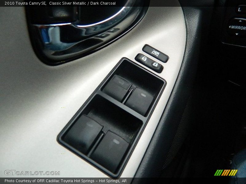 Classic Silver Metallic / Dark Charcoal 2010 Toyota Camry SE