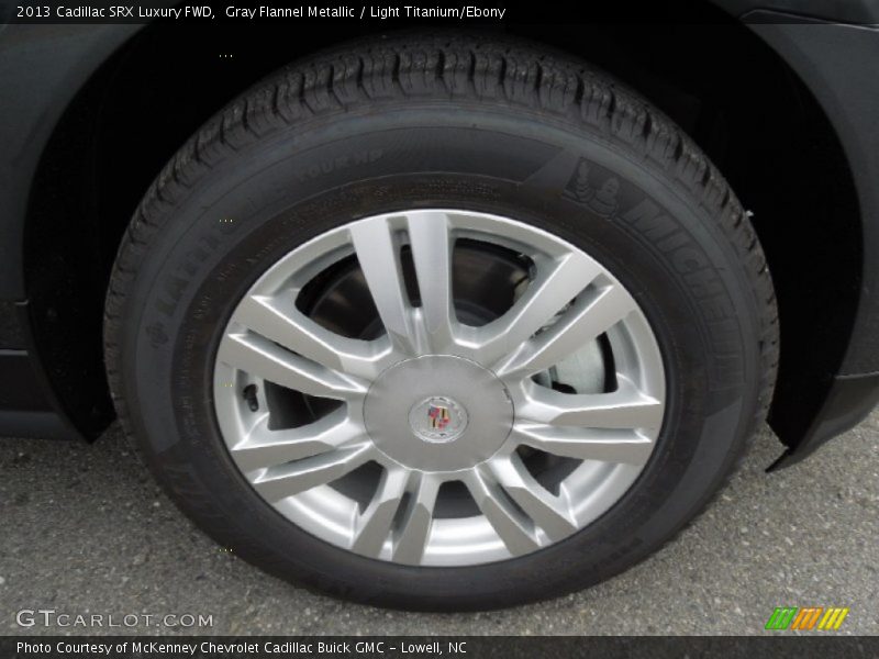Gray Flannel Metallic / Light Titanium/Ebony 2013 Cadillac SRX Luxury FWD