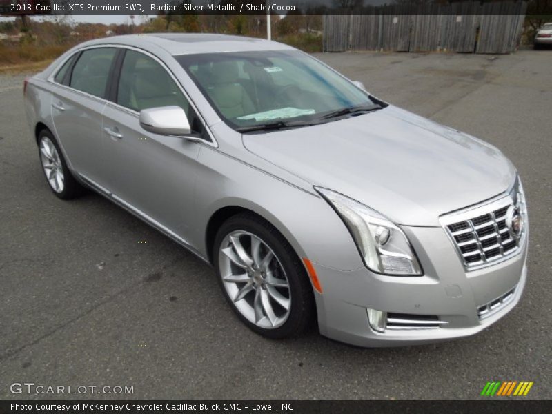 Front 3/4 View of 2013 XTS Premium FWD