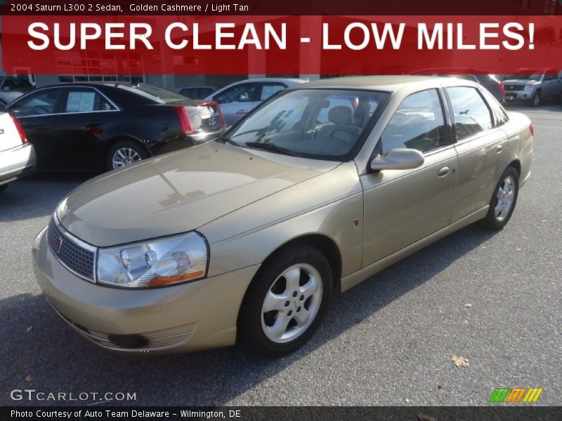 Golden Cashmere / Light Tan 2004 Saturn L300 2 Sedan