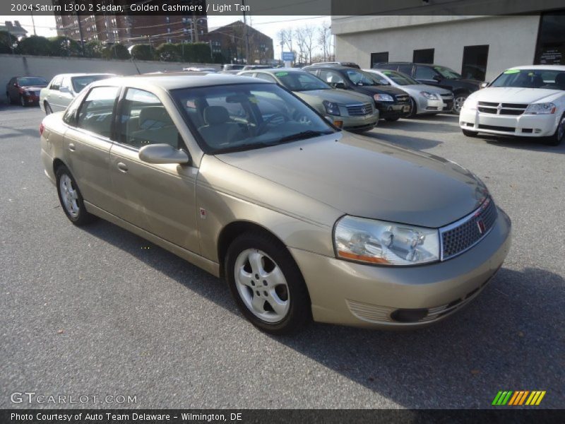 Golden Cashmere / Light Tan 2004 Saturn L300 2 Sedan
