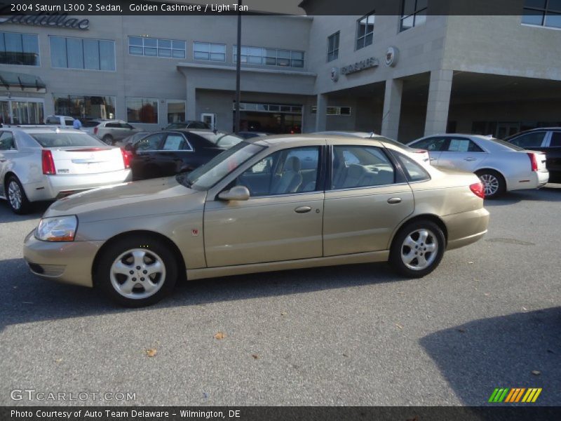 Golden Cashmere / Light Tan 2004 Saturn L300 2 Sedan