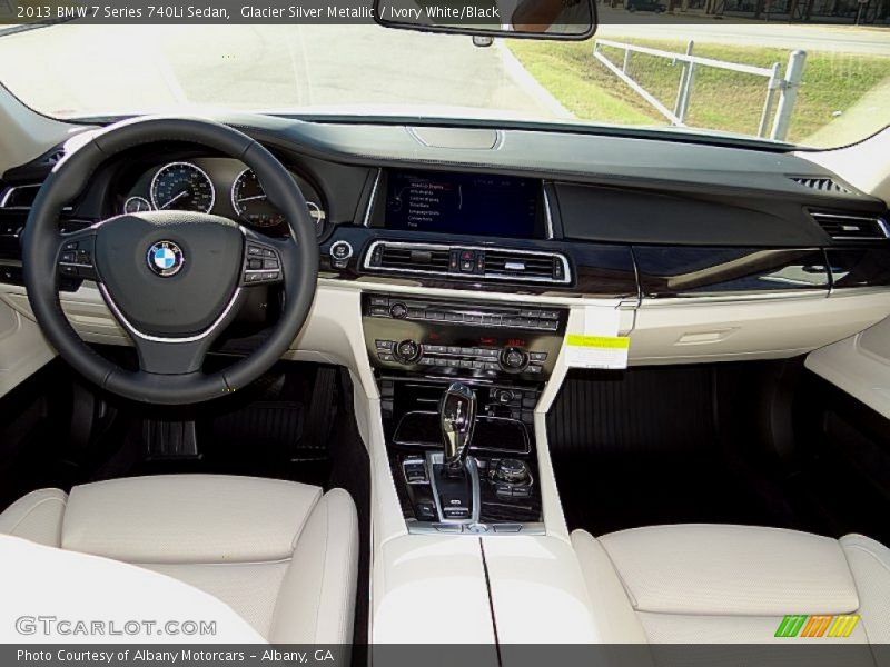 Dashboard of 2013 7 Series 740Li Sedan