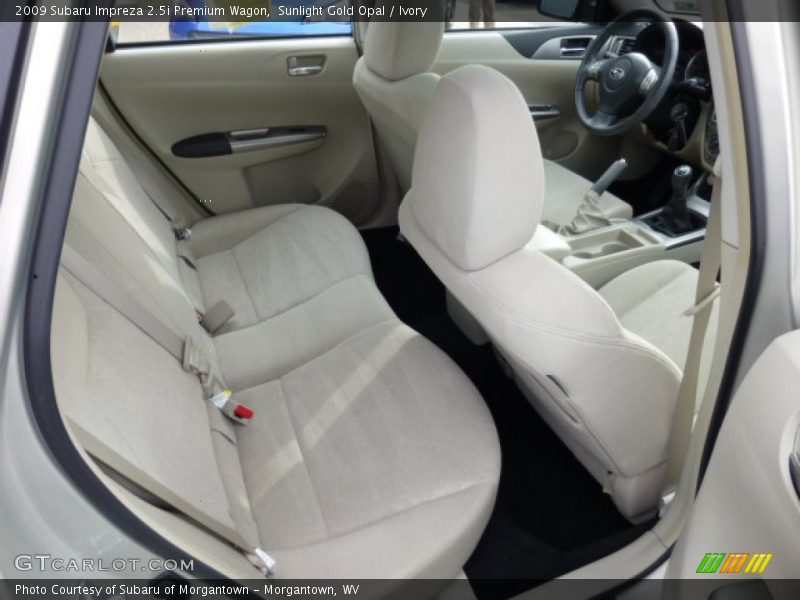 Sunlight Gold Opal / Ivory 2009 Subaru Impreza 2.5i Premium Wagon