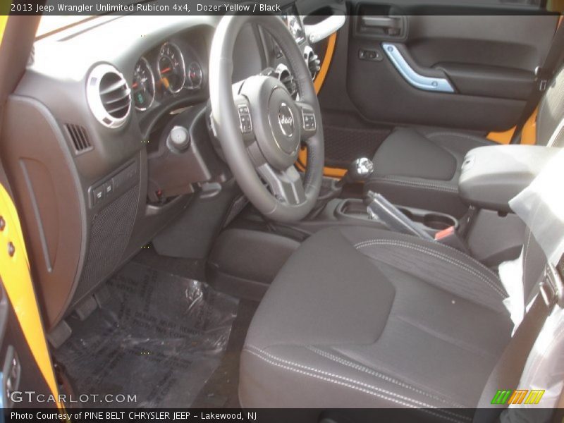 Dozer Yellow / Black 2013 Jeep Wrangler Unlimited Rubicon 4x4