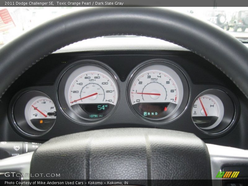Toxic Orange Pearl / Dark Slate Gray 2011 Dodge Challenger SE