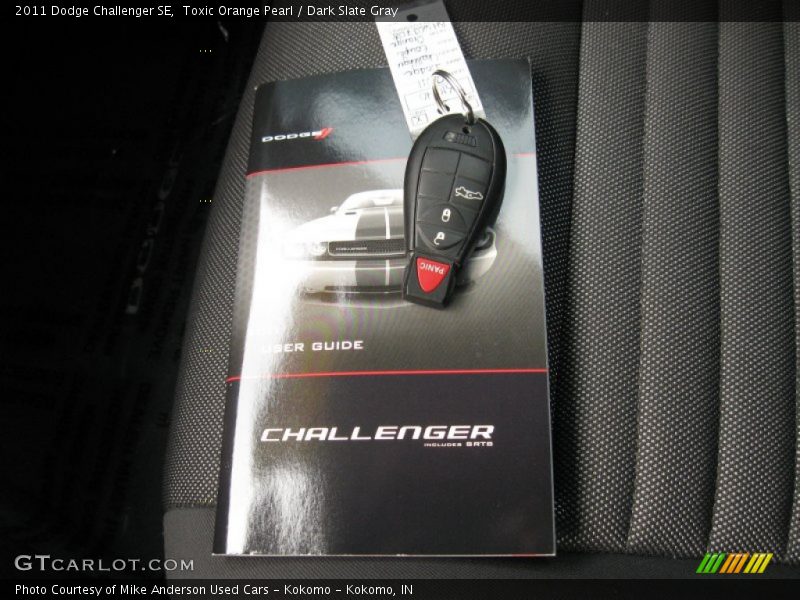 Toxic Orange Pearl / Dark Slate Gray 2011 Dodge Challenger SE