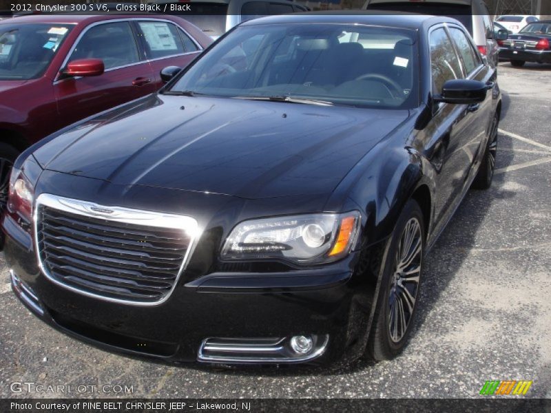 Gloss Black / Black 2012 Chrysler 300 S V6