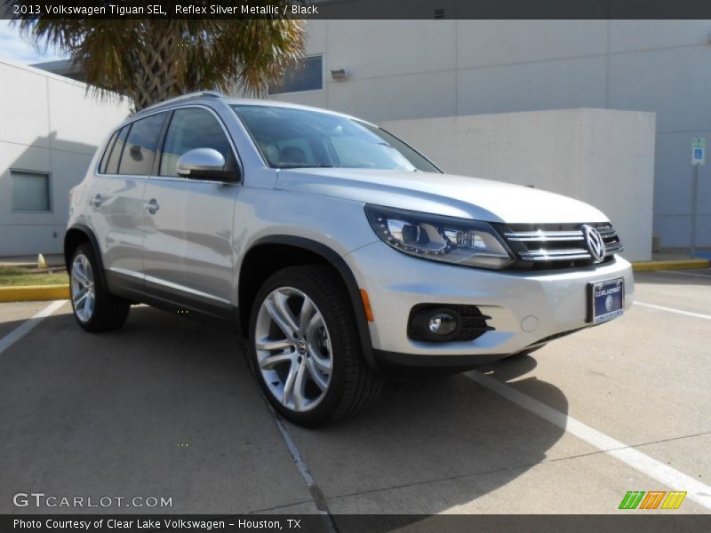 Reflex Silver Metallic / Black 2013 Volkswagen Tiguan SEL