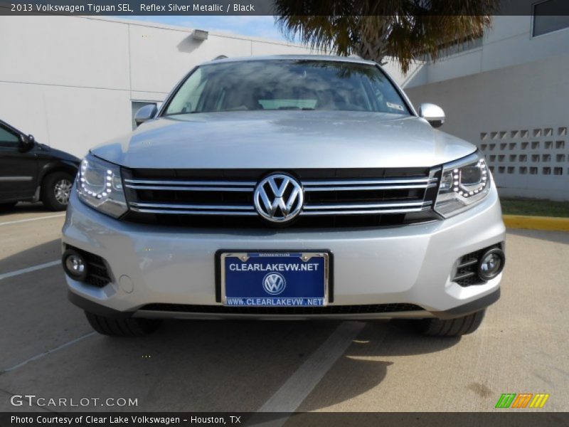 Reflex Silver Metallic / Black 2013 Volkswagen Tiguan SEL