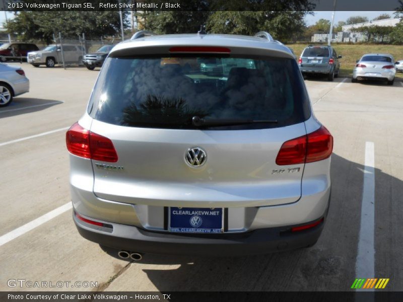 Reflex Silver Metallic / Black 2013 Volkswagen Tiguan SEL
