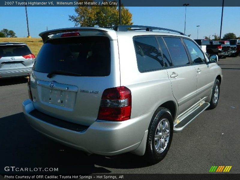 Millenium Silver Metallic / Ash Gray 2007 Toyota Highlander V6