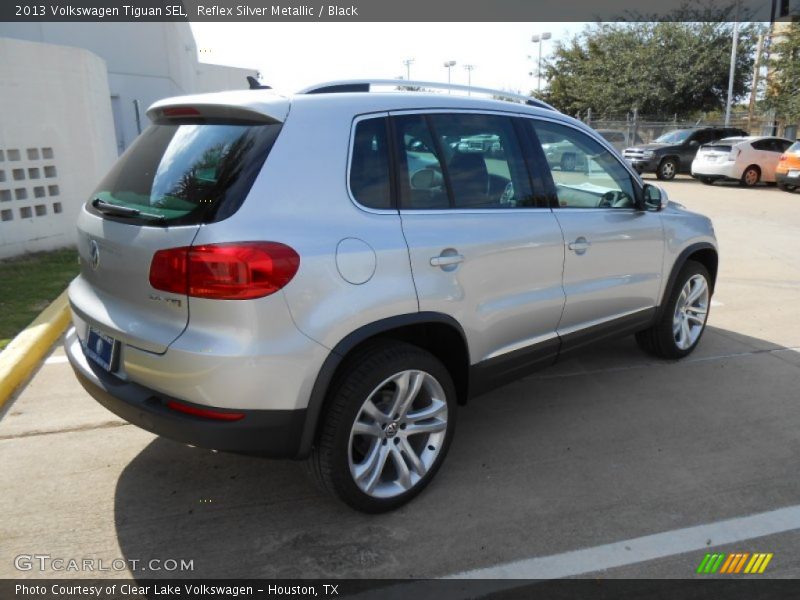 Reflex Silver Metallic / Black 2013 Volkswagen Tiguan SEL