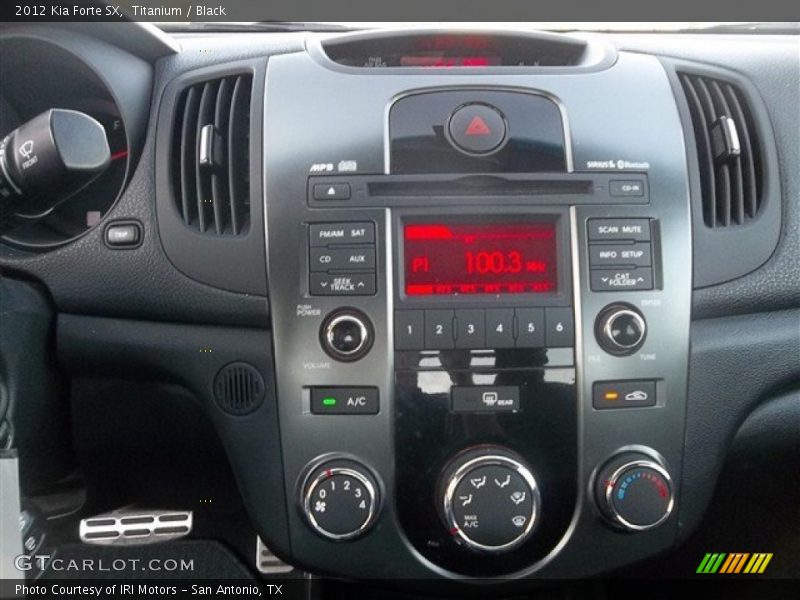 Controls of 2012 Forte SX