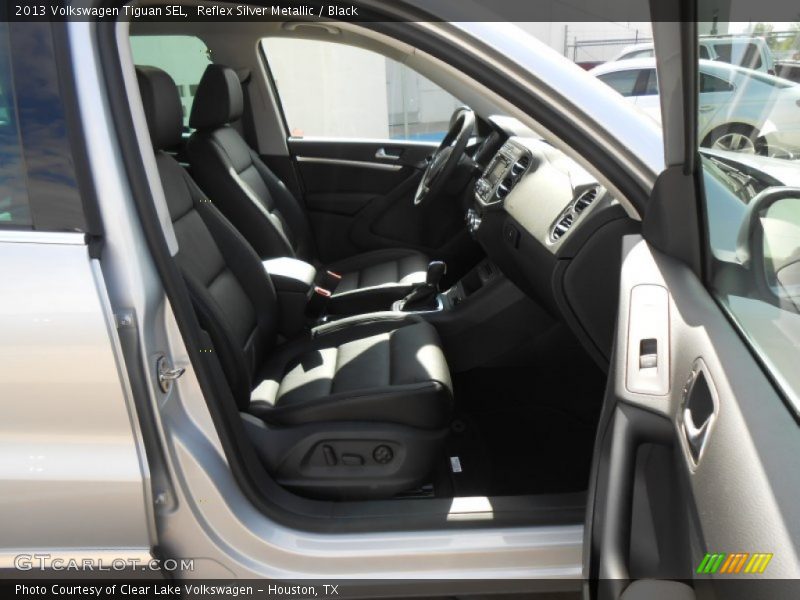Reflex Silver Metallic / Black 2013 Volkswagen Tiguan SEL