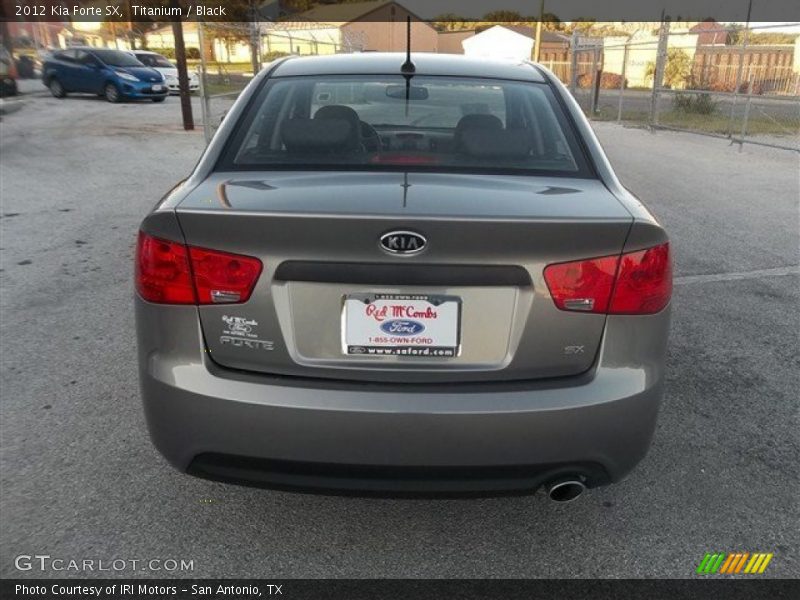 Titanium / Black 2012 Kia Forte SX