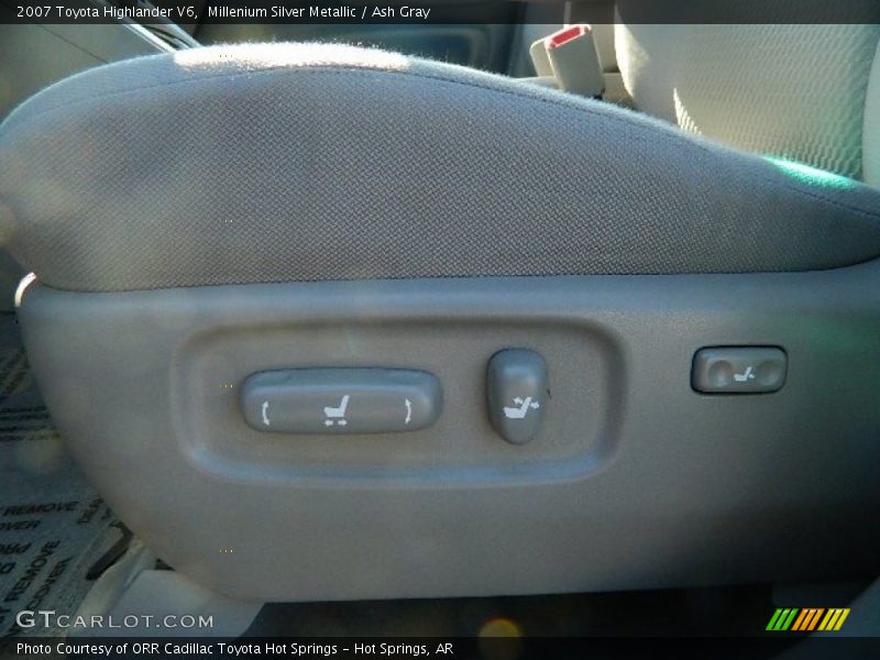 Millenium Silver Metallic / Ash Gray 2007 Toyota Highlander V6