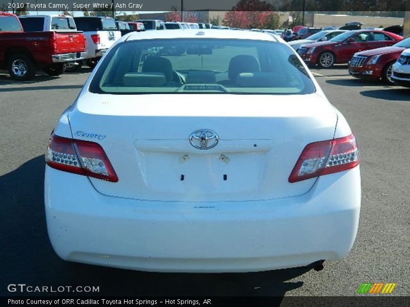 Super White / Ash Gray 2010 Toyota Camry