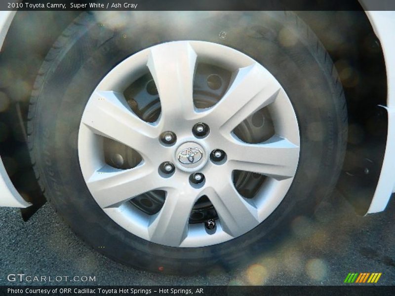 Super White / Ash Gray 2010 Toyota Camry