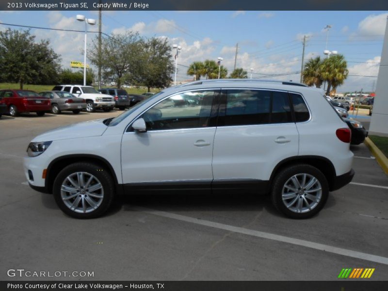 Candy White / Beige 2013 Volkswagen Tiguan SE
