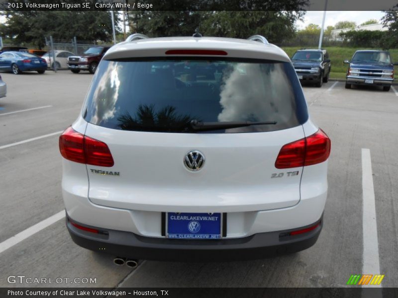 Candy White / Beige 2013 Volkswagen Tiguan SE