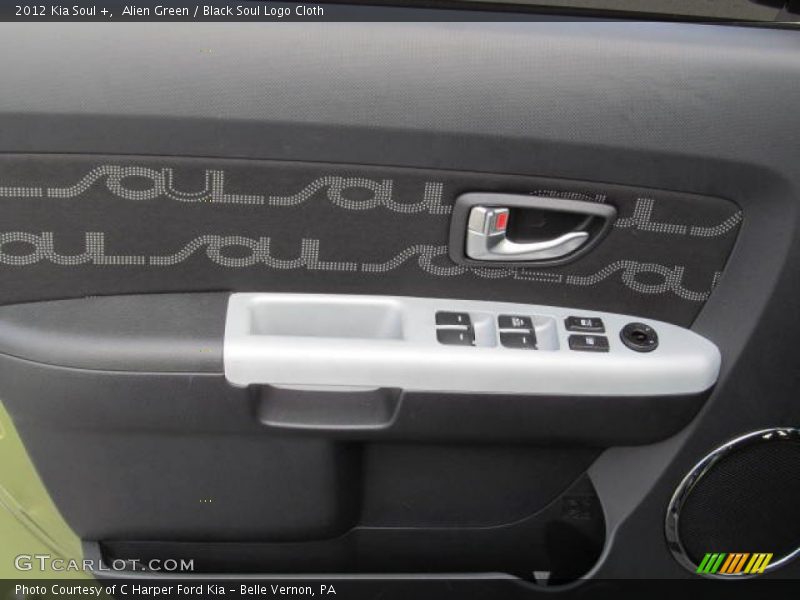 Alien Green / Black Soul Logo Cloth 2012 Kia Soul +
