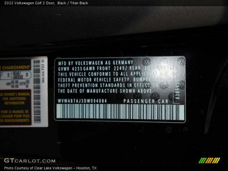 Black / Titan Black 2013 Volkswagen Golf 2 Door