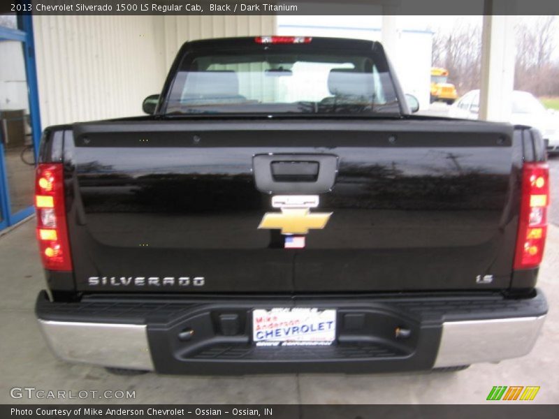 Black / Dark Titanium 2013 Chevrolet Silverado 1500 LS Regular Cab