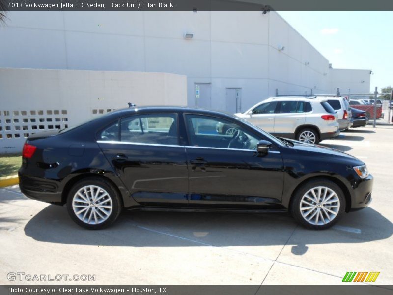 Black Uni / Titan Black 2013 Volkswagen Jetta TDI Sedan