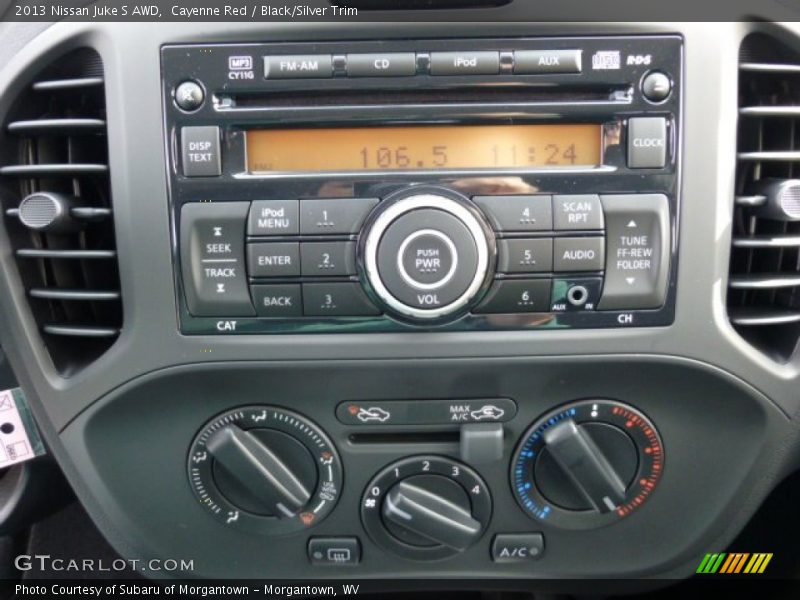 Controls of 2013 Juke S AWD