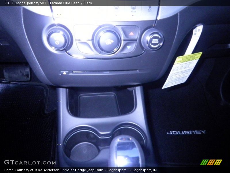 Fathom Blue Pearl / Black 2013 Dodge Journey SXT