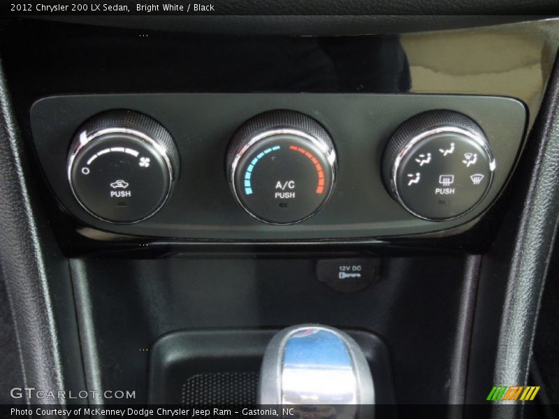 Bright White / Black 2012 Chrysler 200 LX Sedan