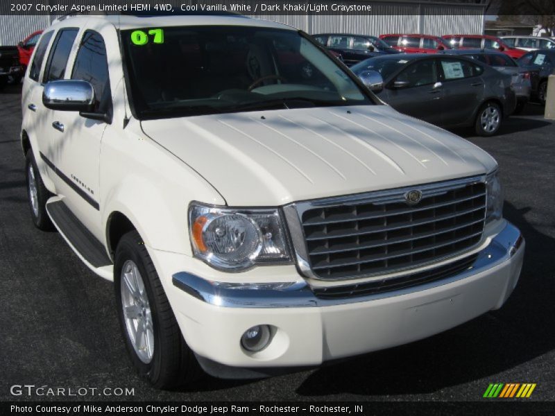 Cool Vanilla White / Dark Khaki/Light Graystone 2007 Chrysler Aspen Limited HEMI 4WD