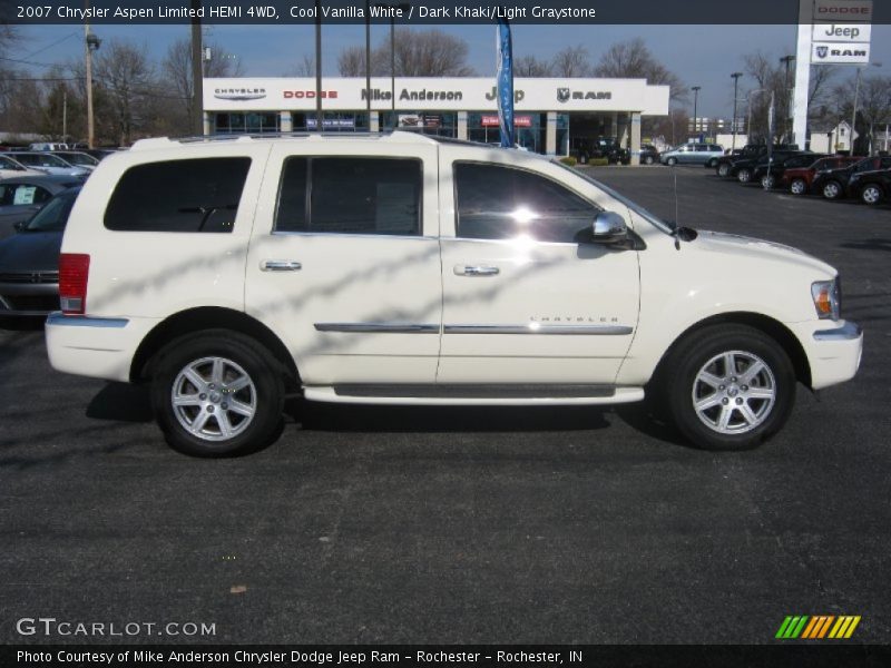 Cool Vanilla White / Dark Khaki/Light Graystone 2007 Chrysler Aspen Limited HEMI 4WD