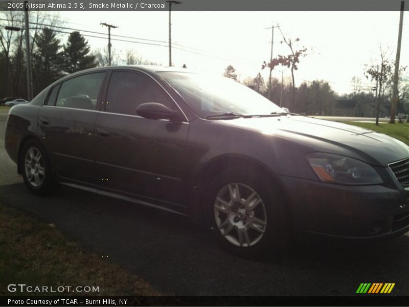 Smoke Metallic / Charcoal 2005 Nissan Altima 2.5 S