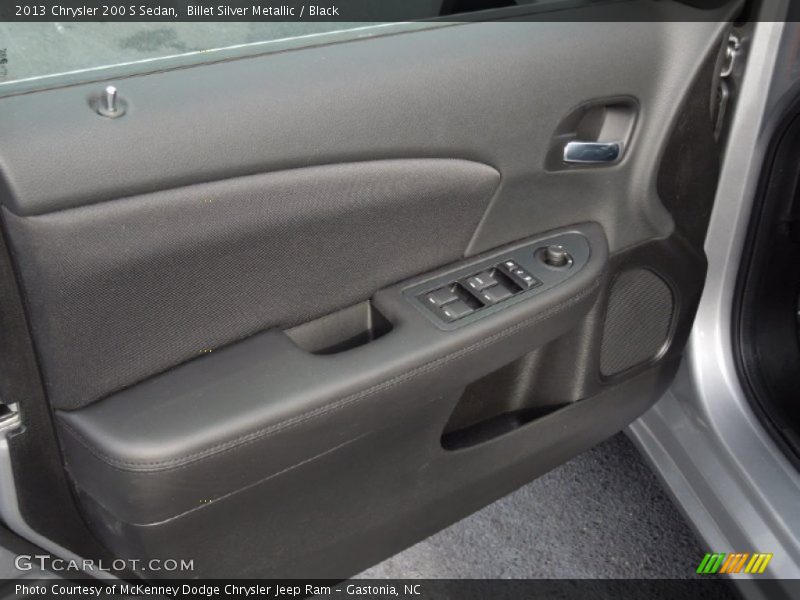 Billet Silver Metallic / Black 2013 Chrysler 200 S Sedan