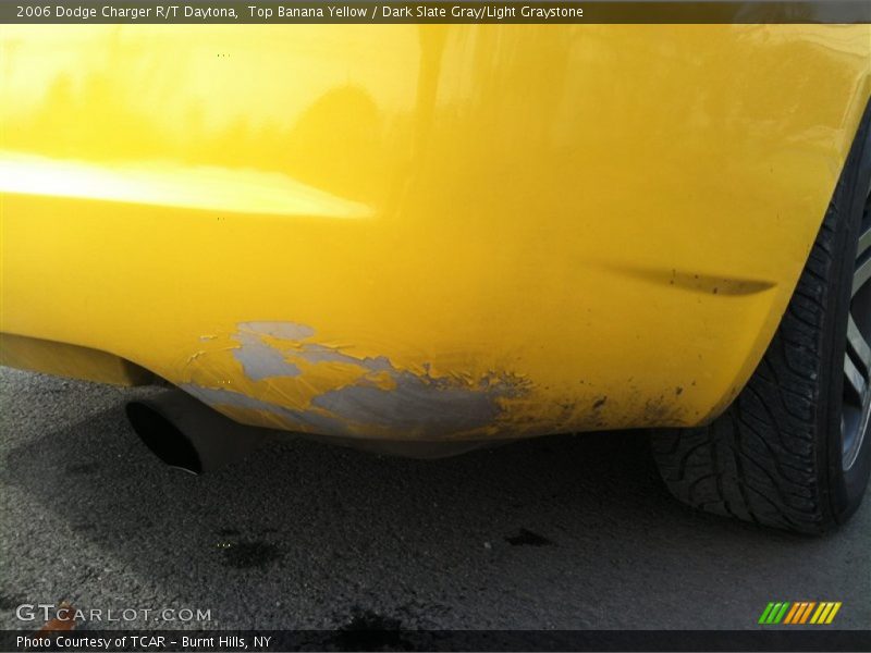 Top Banana Yellow / Dark Slate Gray/Light Graystone 2006 Dodge Charger R/T Daytona