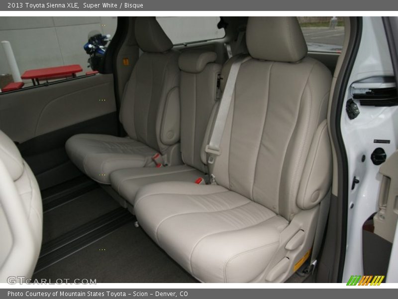 Super White / Bisque 2013 Toyota Sienna XLE