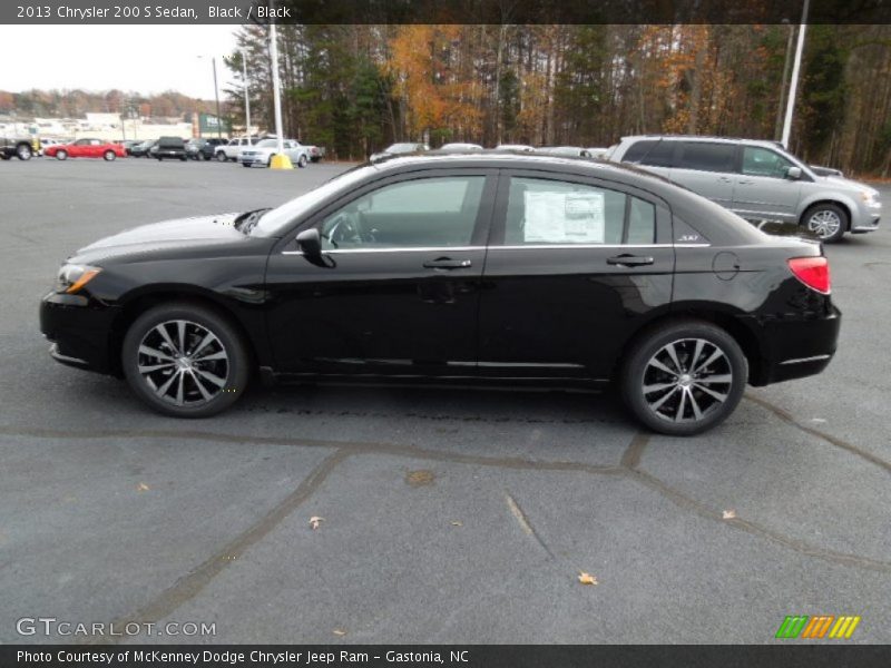 Black / Black 2013 Chrysler 200 S Sedan