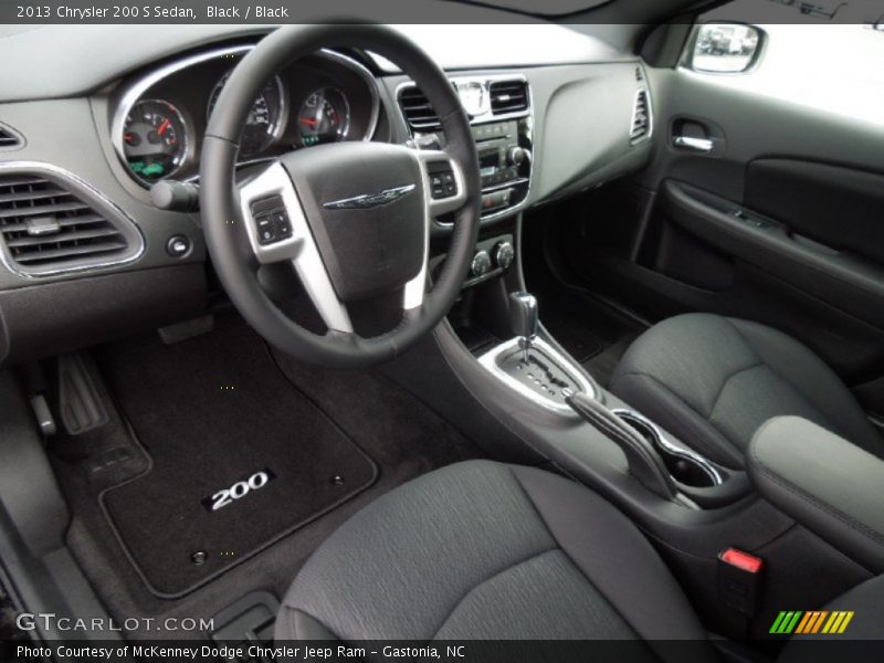 Black / Black 2013 Chrysler 200 S Sedan