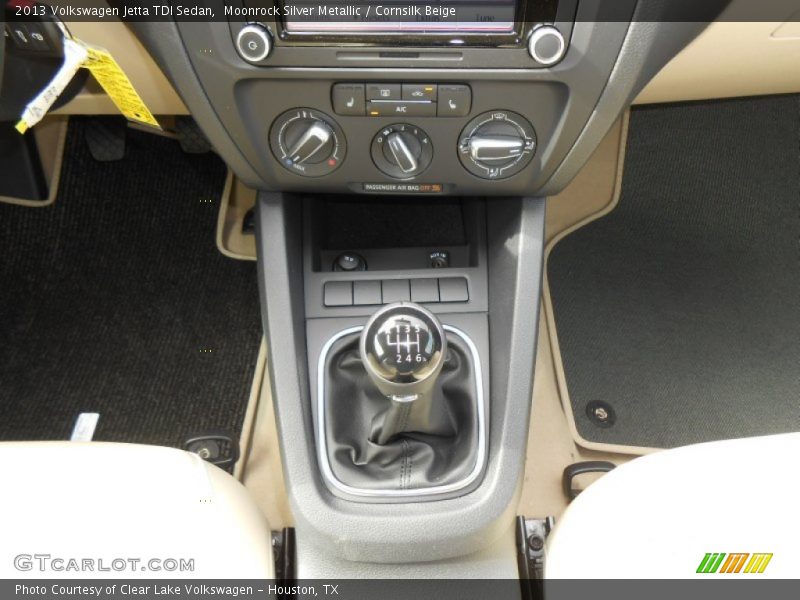 Moonrock Silver Metallic / Cornsilk Beige 2013 Volkswagen Jetta TDI Sedan