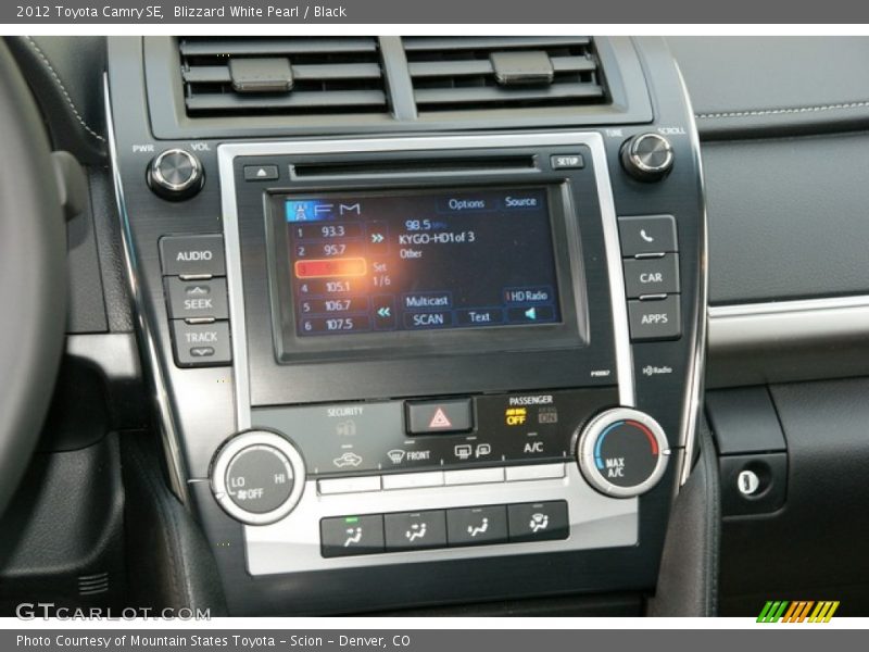 Blizzard White Pearl / Black 2012 Toyota Camry SE