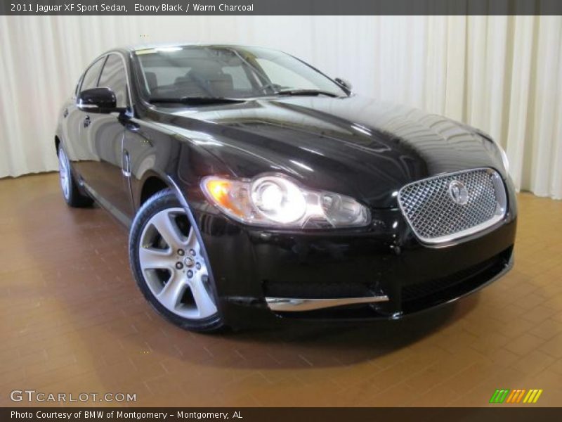 Front 3/4 View of 2011 XF Sport Sedan