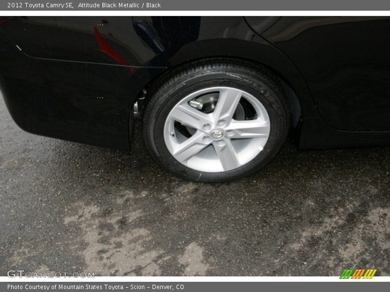 Attitude Black Metallic / Black 2012 Toyota Camry SE