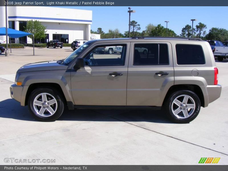 Light Khaki Metallic / Pastel Pebble Beige 2008 Jeep Patriot Sport