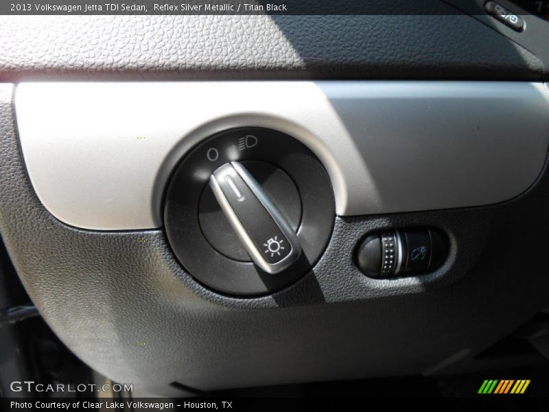 Reflex Silver Metallic / Titan Black 2013 Volkswagen Jetta TDI Sedan