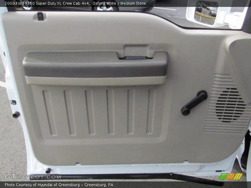 Oxford White / Medium Stone 2009 Ford F350 Super Duty XL Crew Cab 4x4