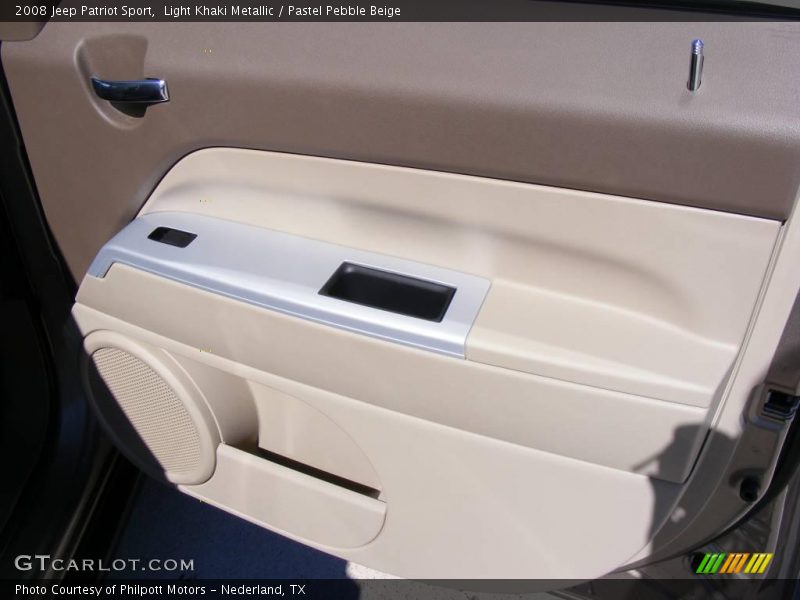Light Khaki Metallic / Pastel Pebble Beige 2008 Jeep Patriot Sport