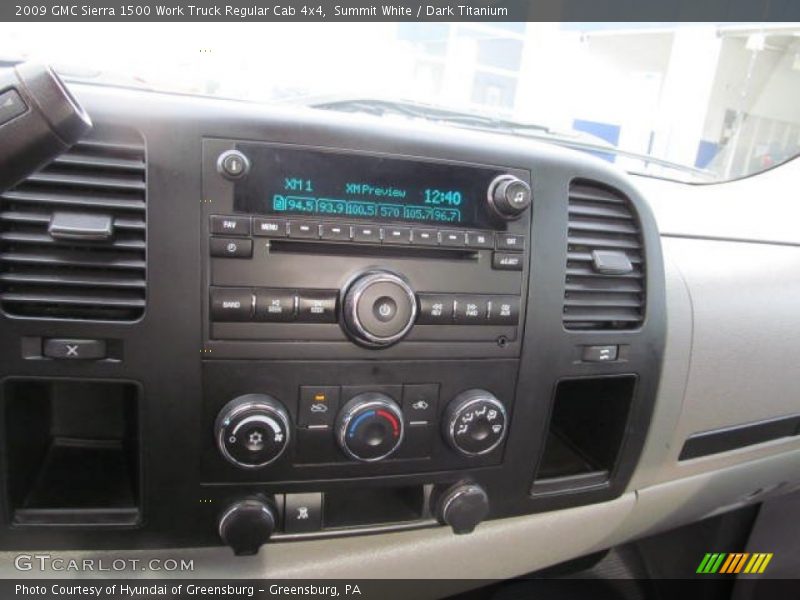 Controls of 2009 Sierra 1500 Work Truck Regular Cab 4x4