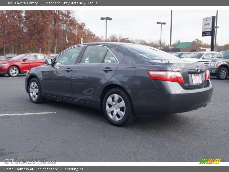 Magnetic Gray Metallic / Bisque 2009 Toyota Camry LE